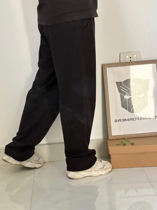 Loose Sweatpants - Image 4